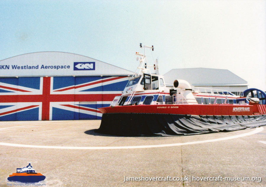 AP1-88 hovercraft promotional day by BHC -  (credit: The <a href='http://www.hovercraft-museum.org/' target='_blank'>Hovercraft Museum Trust</a>).